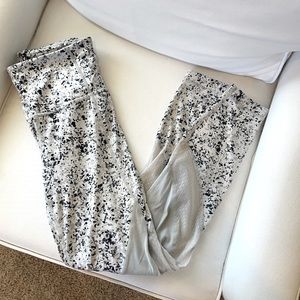 Athleta White and Blue Speckle Leggings with Mesh (XS)